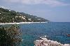 Strand Papa Nero, am rechten Bildrand: Agios Ioannis