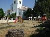 Der �ffentliche Spielplatz neben der Kirche