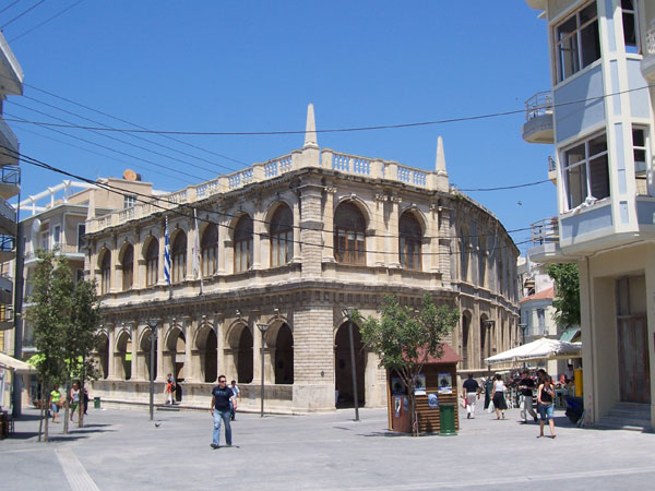 Infos über - und Mietwagen in Heraklion, der Hauptstadt von Kreta