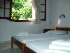 Das separate Schlafzimmer eines Apartments im Paniou